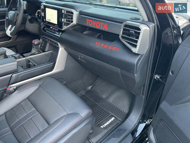 Черный Тойота Тундра, объемом двигателя 3.4 л и пробегом 18 тыс. км за 85000 $, фото 42 на Automoto.ua
