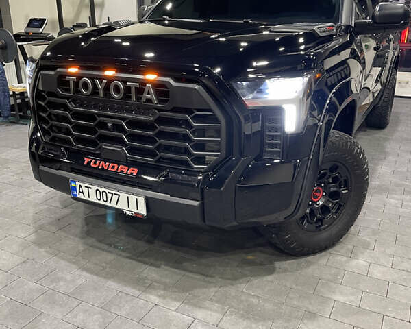 Черный Тойота Тундра, объемом двигателя 3.4 л и пробегом 18 тыс. км за 85000 $, фото 1 на Automoto.ua