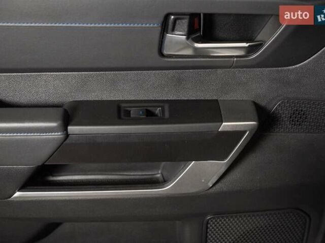 Чорний Тойота Тундра, об'ємом двигуна 3.45 л та пробігом 99 тис. км за 69999 $, фото 42 на Automoto.ua