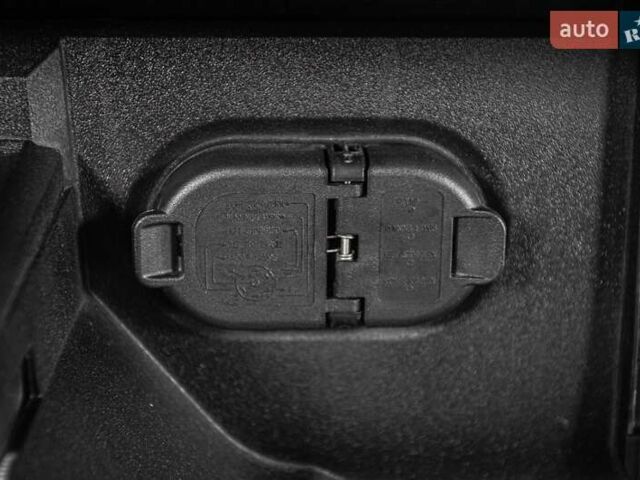 Чорний Тойота Тундра, об'ємом двигуна 3.45 л та пробігом 99 тис. км за 69999 $, фото 39 на Automoto.ua