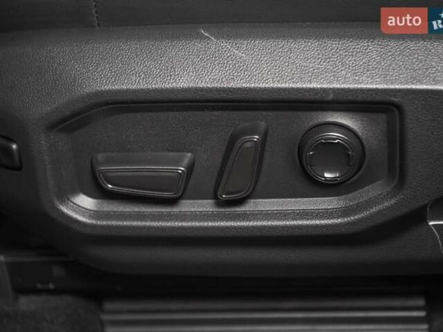 Чорний Тойота Тундра, об'ємом двигуна 3.45 л та пробігом 99 тис. км за 69999 $, фото 67 на Automoto.ua