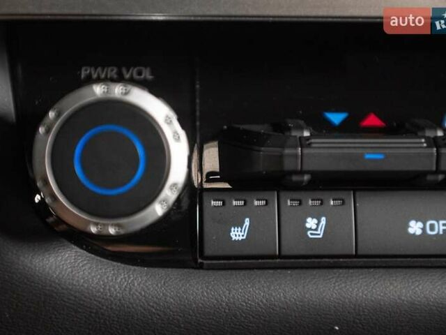 Чорний Тойота Тундра, об'ємом двигуна 3.45 л та пробігом 99 тис. км за 69999 $, фото 11 на Automoto.ua