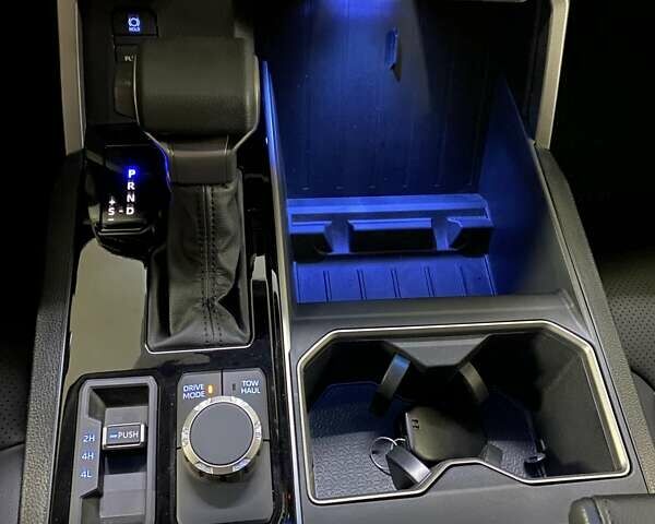 Тойота Тундра 2024 у Умани на Automoto.ua Чорний Тойота Тундра, об'ємом двигуна 3.45 л та пробігом 7 тис. км за 88888 $, фото 35 на Automoto.ua