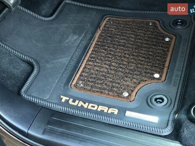 Коричневий Тойота Тундра, об'ємом двигуна 5.7 л та пробігом 59 тис. км за 65000 $, фото 12 на Automoto.ua