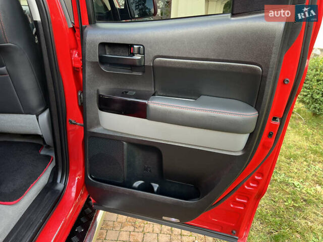 Красный Тойота Тундра, объемом двигателя 5.7 л и пробегом 205 тыс. км за 22900 $, фото 99 на Automoto.ua