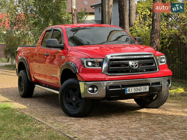 Красный Тойота Тундра, объемом двигателя 5.7 л и пробегом 205 тыс. км за 22900 $, фото 4 на Automoto.ua