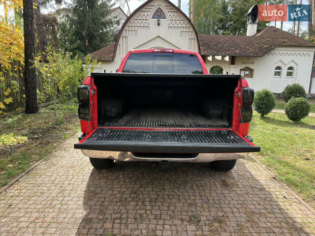 Красный Тойота Тундра, объемом двигателя 5.7 л и пробегом 205 тыс. км за 22900 $, фото 57 на Automoto.ua