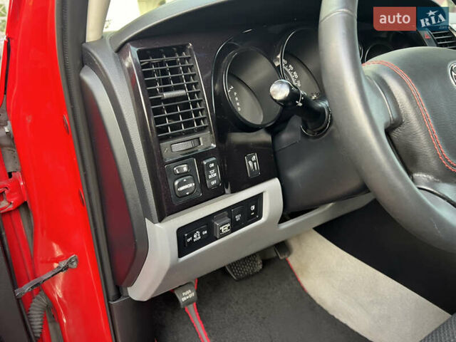 Красный Тойота Тундра, объемом двигателя 5.7 л и пробегом 205 тыс. км за 22900 $, фото 74 на Automoto.ua