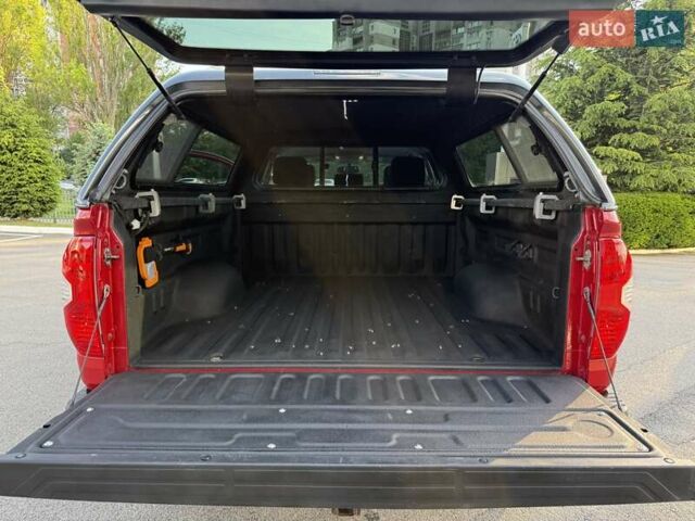 Красный Тойота Тундра, объемом двигателя 5.66 л и пробегом 106 тыс. км за 28800 $, фото 20 на Automoto.ua