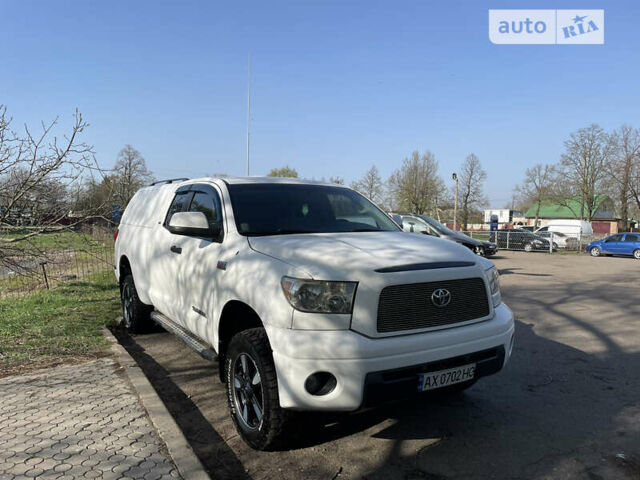 Тойота Тундра, об'ємом двигуна 5.66 л та пробігом 220 тис. км за 18500 $, фото 3 на Automoto.ua