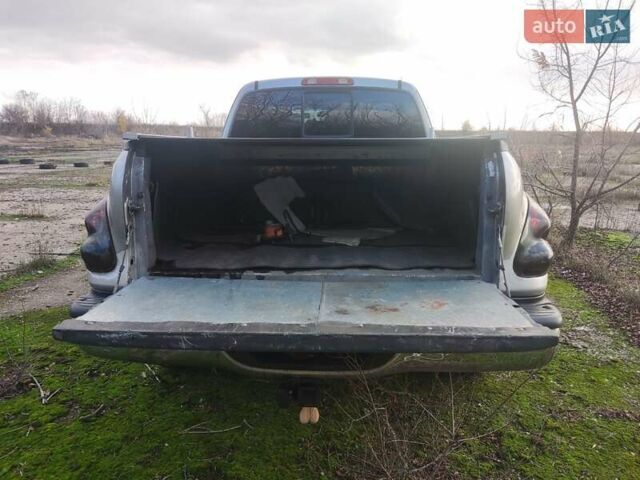 Серый Тойота Тундра, объемом двигателя 4.7 л и пробегом 300 тыс. км за 10300 $, фото 14 на Automoto.ua