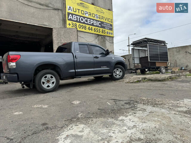 Серый Тойота Тундра, объемом двигателя 4.66 л и пробегом 321 тыс. км за 19900 $, фото 6 на Automoto.ua