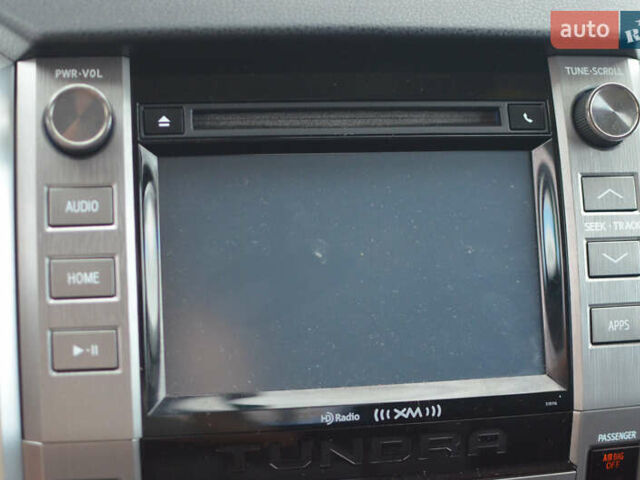 Сірий Тойота Тундра, об'ємом двигуна 5.7 л та пробігом 27 тис. км за 23490 $, фото 23 на Automoto.ua