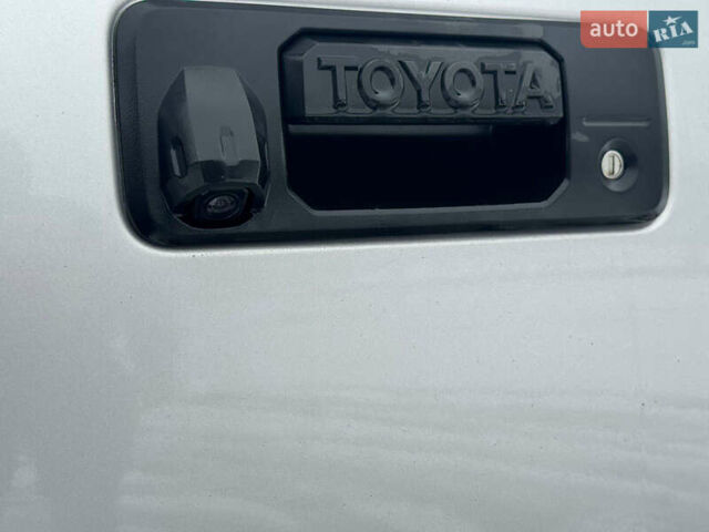 Сірий Тойота Тундра, об'ємом двигуна 5.7 л та пробігом 91 тис. км за 35000 $, фото 25 на Automoto.ua