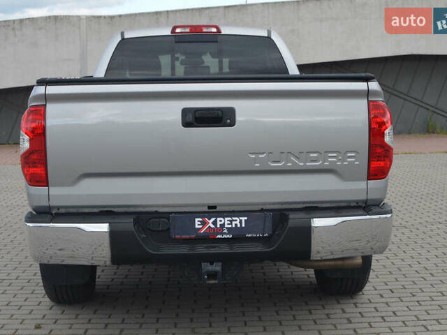 Сірий Тойота Тундра, об'ємом двигуна 5.7 л та пробігом 27 тис. км за 23490 $, фото 7 на Automoto.ua