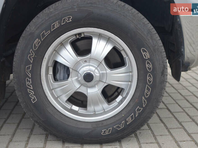 Сірий Тойота Тундра, об'ємом двигуна 5.7 л та пробігом 27 тис. км за 23490 $, фото 12 на Automoto.ua