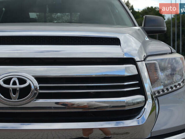 Сірий Тойота Тундра, об'ємом двигуна 5.7 л та пробігом 27 тис. км за 23490 $, фото 3 на Automoto.ua