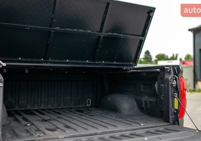 Серый Тойота Тундра, объемом двигателя 5.66 л и пробегом 115 тыс. км за 42500 $, фото 85 на Automoto.ua