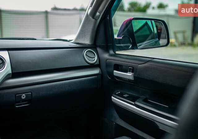 Серый Тойота Тундра, объемом двигателя 5.66 л и пробегом 115 тыс. км за 42500 $, фото 34 на Automoto.ua