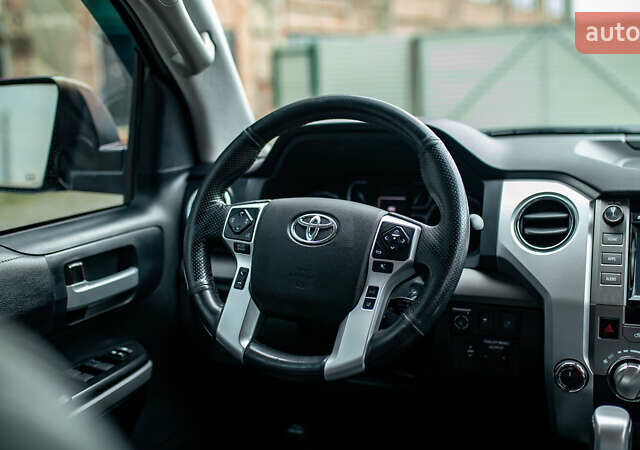 Серый Тойота Тундра, объемом двигателя 5.66 л и пробегом 115 тыс. км за 42500 $, фото 32 на Automoto.ua