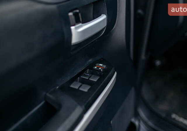 Серый Тойота Тундра, объемом двигателя 5.66 л и пробегом 115 тыс. км за 42500 $, фото 63 на Automoto.ua