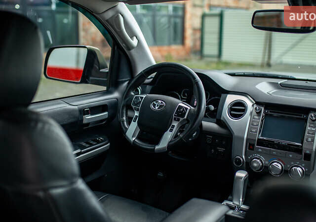 Серый Тойота Тундра, объемом двигателя 5.66 л и пробегом 115 тыс. км за 42500 $, фото 44 на Automoto.ua