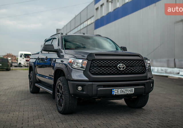 Серый Тойота Тундра, объемом двигателя 5.66 л и пробегом 115 тыс. км за 42500 $, фото 6 на Automoto.ua