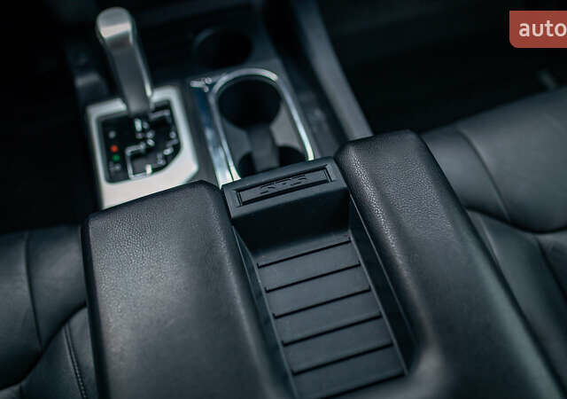 Серый Тойота Тундра, объемом двигателя 5.66 л и пробегом 115 тыс. км за 42500 $, фото 47 на Automoto.ua