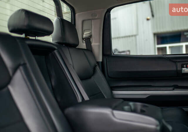 Серый Тойота Тундра, объемом двигателя 5.66 л и пробегом 115 тыс. км за 42500 $, фото 36 на Automoto.ua