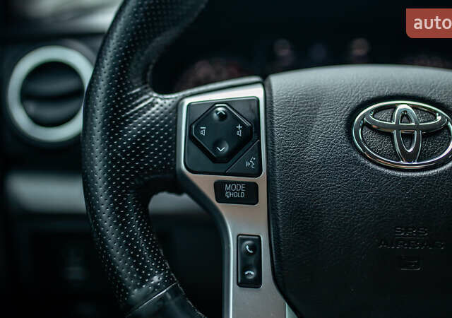 Серый Тойота Тундра, объемом двигателя 5.66 л и пробегом 115 тыс. км за 42500 $, фото 69 на Automoto.ua