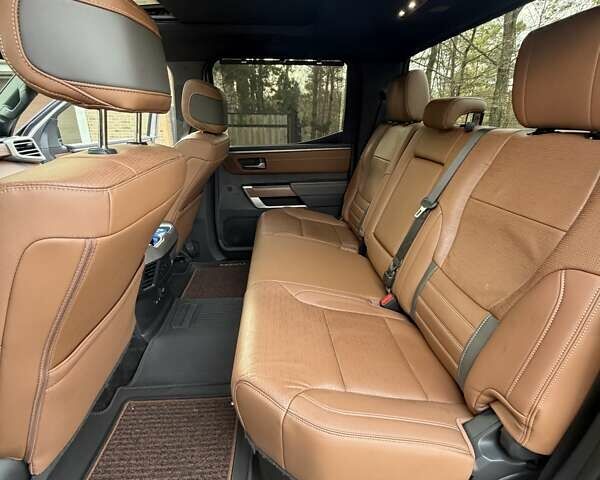 Серый Тойота Тундра, объемом двигателя 3.45 л и пробегом 32 тыс. км за 69900 $, фото 30 на Automoto.ua