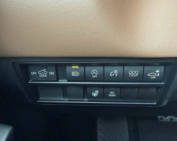 Серый Тойота Тундра, объемом двигателя 3.45 л и пробегом 32 тыс. км за 69900 $, фото 51 на Automoto.ua