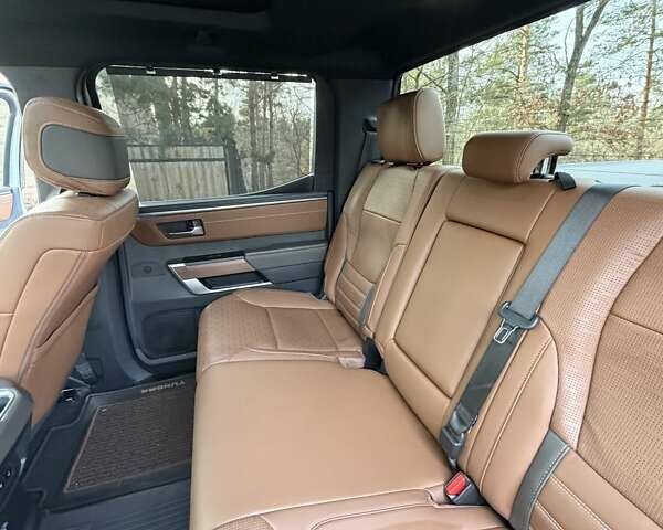 Серый Тойота Тундра, объемом двигателя 3.45 л и пробегом 32 тыс. км за 69900 $, фото 31 на Automoto.ua