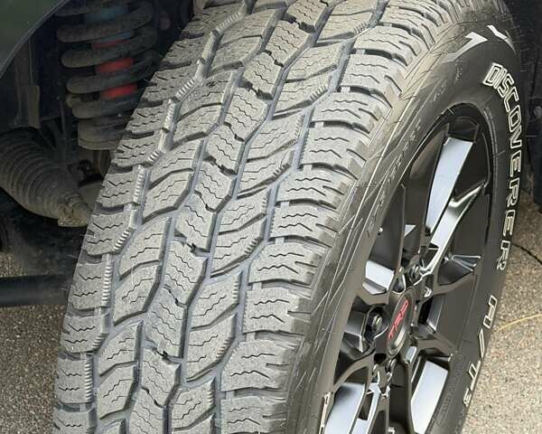 Серый Тойота Тундра, объемом двигателя 3.45 л и пробегом 32 тыс. км за 69900 $, фото 25 на Automoto.ua