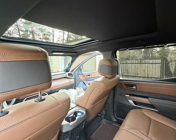 Серый Тойота Тундра, объемом двигателя 3.45 л и пробегом 32 тыс. км за 69900 $, фото 32 на Automoto.ua