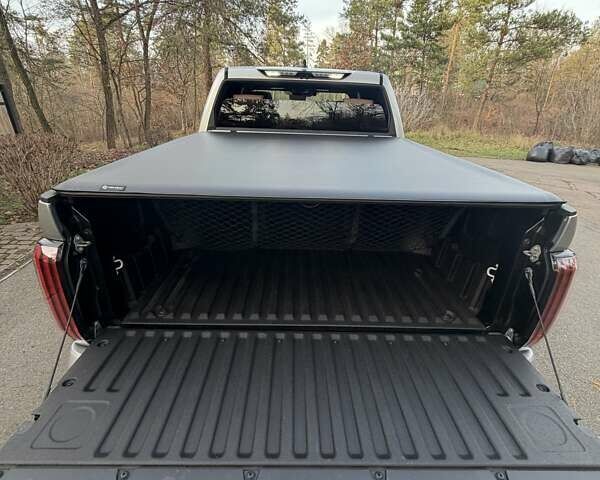 Серый Тойота Тундра, объемом двигателя 3.45 л и пробегом 32 тыс. км за 69900 $, фото 22 на Automoto.ua