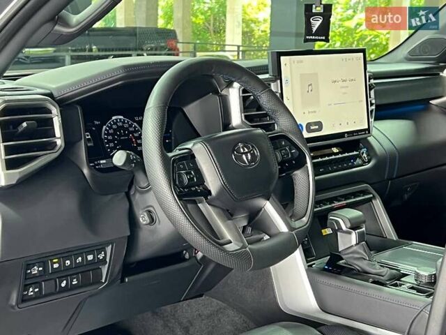 Серый Тойота Тундра, объемом двигателя 3.45 л и пробегом 8 тыс. км за 110000 $, фото 33 на Automoto.ua