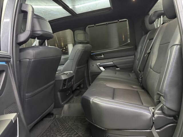 Серый Тойота Тундра, объемом двигателя 3.5 л и пробегом 8 тыс. км за 100500 $, фото 18 на Automoto.ua