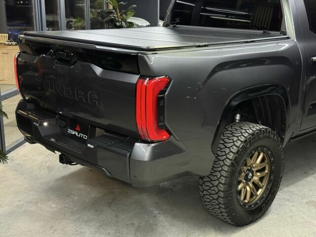 Серый Тойота Тундра, объемом двигателя 3.5 л и пробегом 8 тыс. км за 100500 $, фото 11 на Automoto.ua