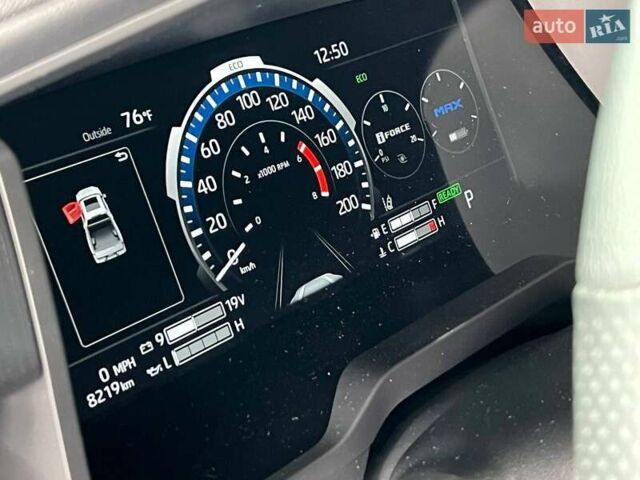 Серый Тойота Тундра, объемом двигателя 3.45 л и пробегом 8 тыс. км за 110000 $, фото 48 на Automoto.ua