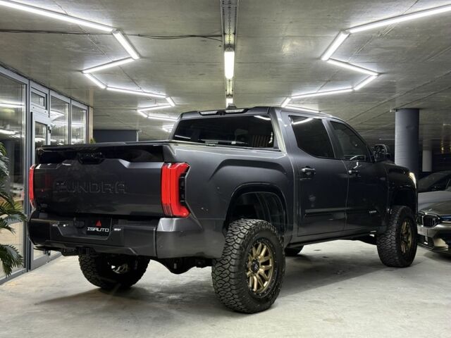 Серый Тойота Тундра, объемом двигателя 3.5 л и пробегом 8 тыс. км за 100500 $, фото 10 на Automoto.ua