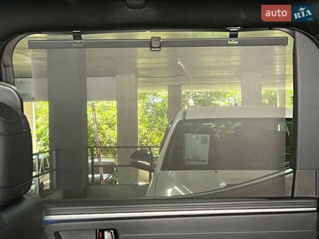 Серый Тойота Тундра, объемом двигателя 3.45 л и пробегом 8 тыс. км за 110000 $, фото 46 на Automoto.ua