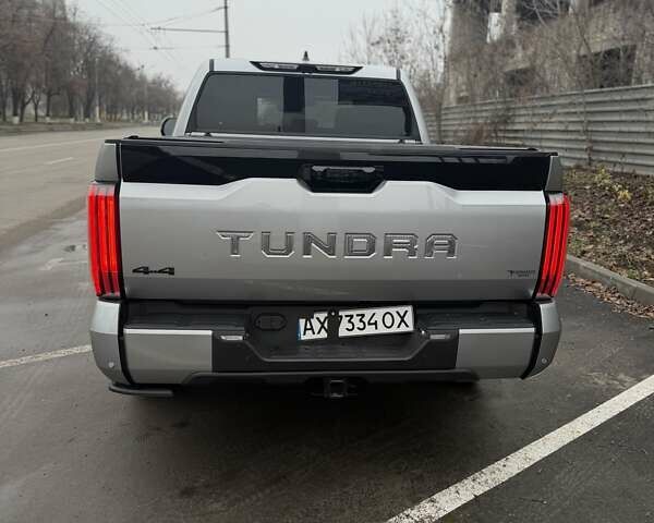 Серый Тойота Тундра, объемом двигателя 3.45 л и пробегом 4 тыс. км за 92000 $, фото 6 на Automoto.ua