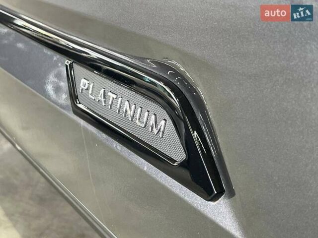 Серый Тойота Тундра, объемом двигателя 3.45 л и пробегом 8 тыс. км за 110000 $, фото 7 на Automoto.ua