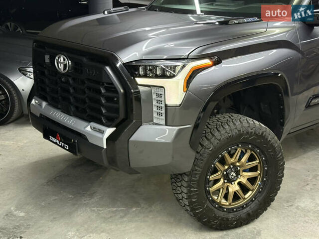 Серый Тойота Тундра, объемом двигателя 3.45 л и пробегом 8 тыс. км за 100500 $, фото 8 на Automoto.ua