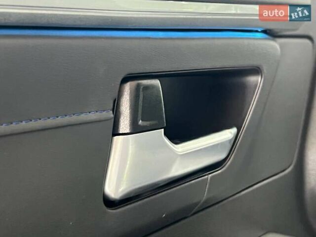 Серый Тойота Тундра, объемом двигателя 3.45 л и пробегом 8 тыс. км за 110000 $, фото 36 на Automoto.ua