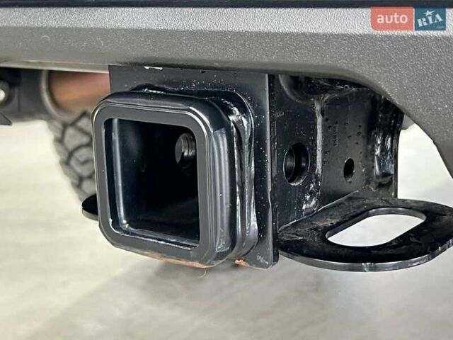 Серый Тойота Тундра, объемом двигателя 3.45 л и пробегом 8 тыс. км за 110000 $, фото 28 на Automoto.ua