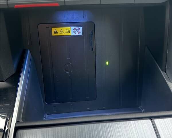 Серый Тойота Тундра, объемом двигателя 3.45 л и пробегом 4 тыс. км за 92000 $, фото 24 на Automoto.ua