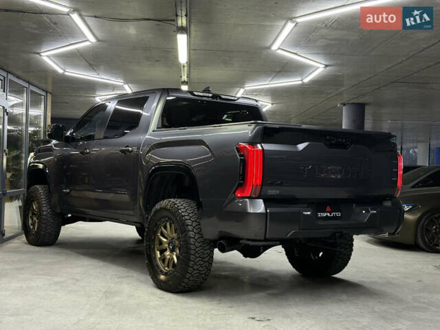 Серый Тойота Тундра, объемом двигателя 3.45 л и пробегом 8 тыс. км за 100500 $, фото 10 на Automoto.ua