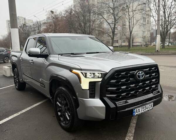 Серый Тойота Тундра, объемом двигателя 3.45 л и пробегом 4 тыс. км за 92000 $, фото 2 на Automoto.ua
